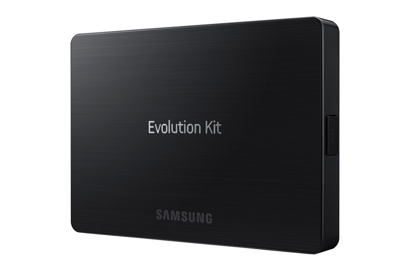 Samsung trasforma l'esperienza Smart TV: arriva in Italia l'Evolution Kit